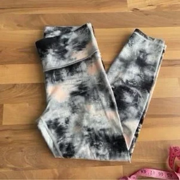 ATHLETA Elation 7/8 Ice Tie-Dye Tights - Picture 2 of 5